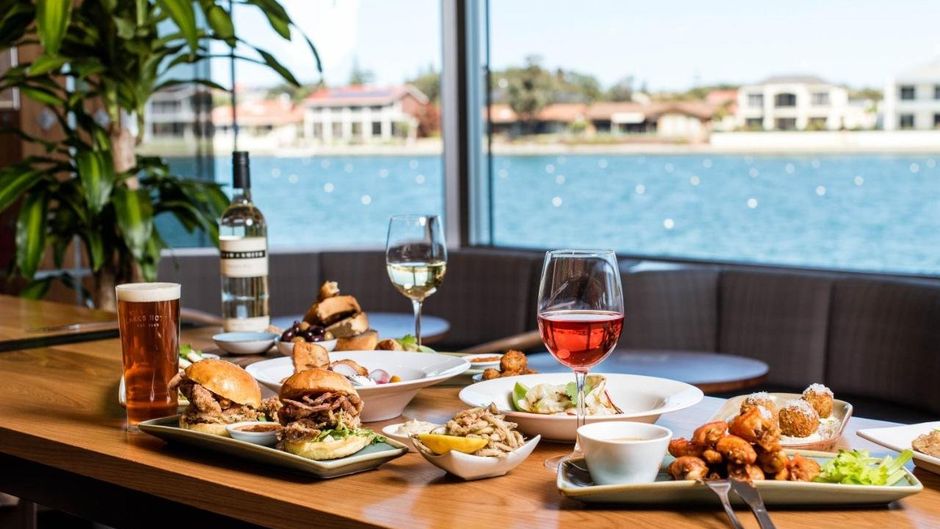 The Lakes Resort Hotel Restaurant