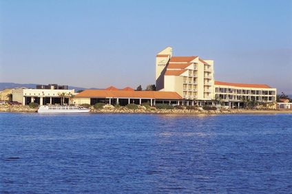 The Lakes Resort Hotel