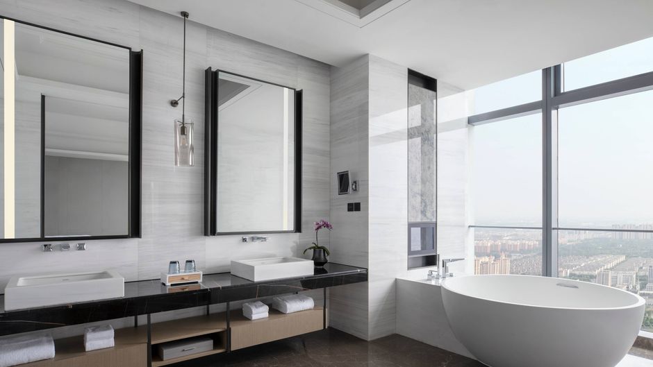 Zhangjiagang Marriott Hotel Room