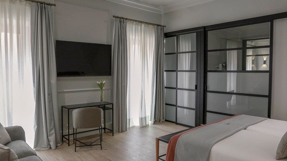 Casa Romana Hotel Room