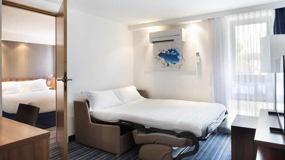 Holiday Inn Marseille Airport Room