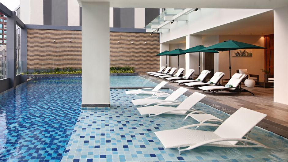 Holiday Inn Cebu City Pool
