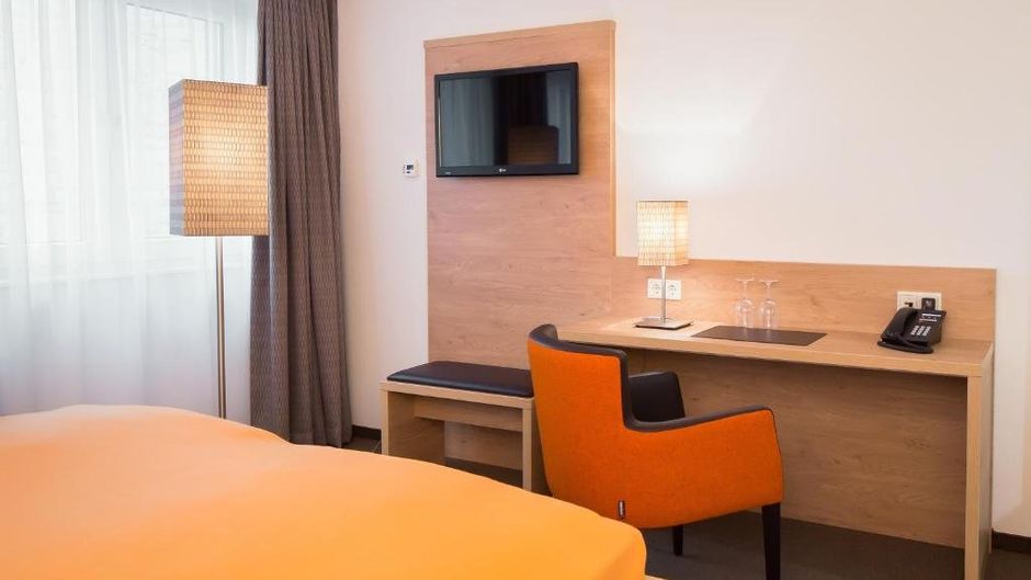 Stadthotel am Roemerturm Room