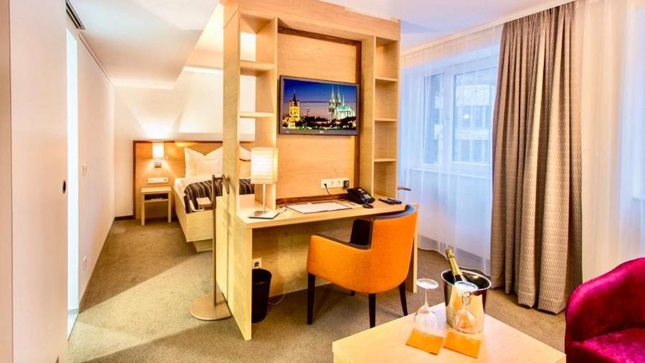 Stadthotel am Roemerturm Suite