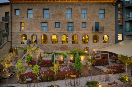 Palacio Tondo, La Rioja Brinas