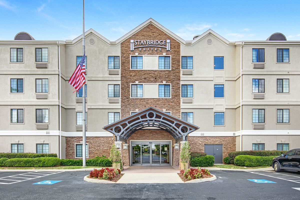 Staybridge Suites Gulf Shores- Tourist Class Gulf Shores, AL Hotels-  Business Travel Hotels in Gulf Shores