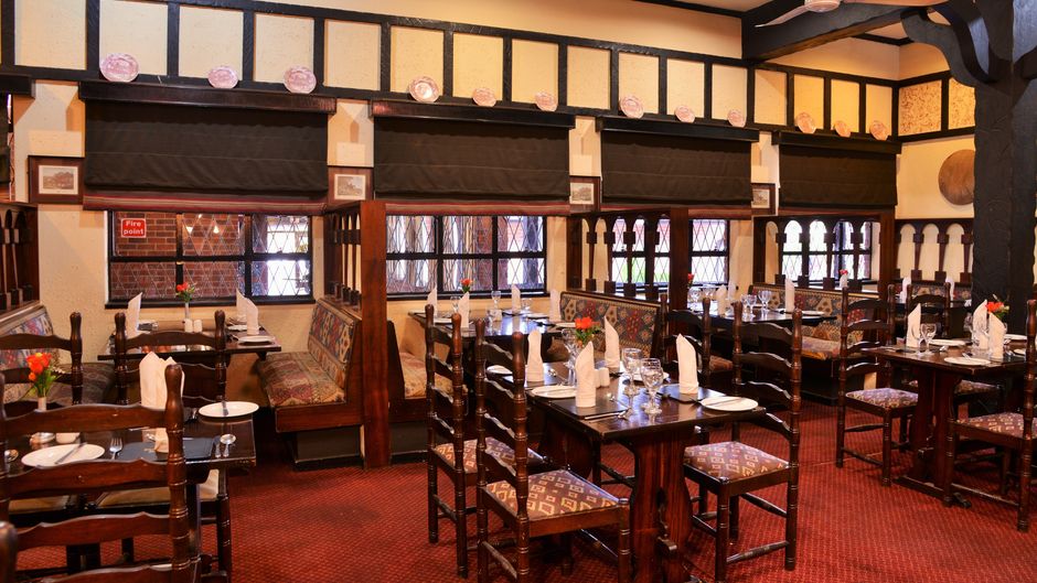 Cresta Churchill Hotel Restaurant