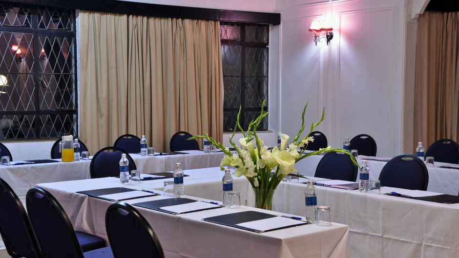 Cresta Churchill Hotel Ballroom