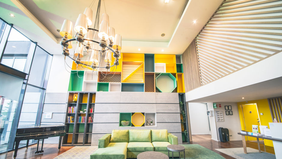 Holiday Inn Mulhouse Lobby