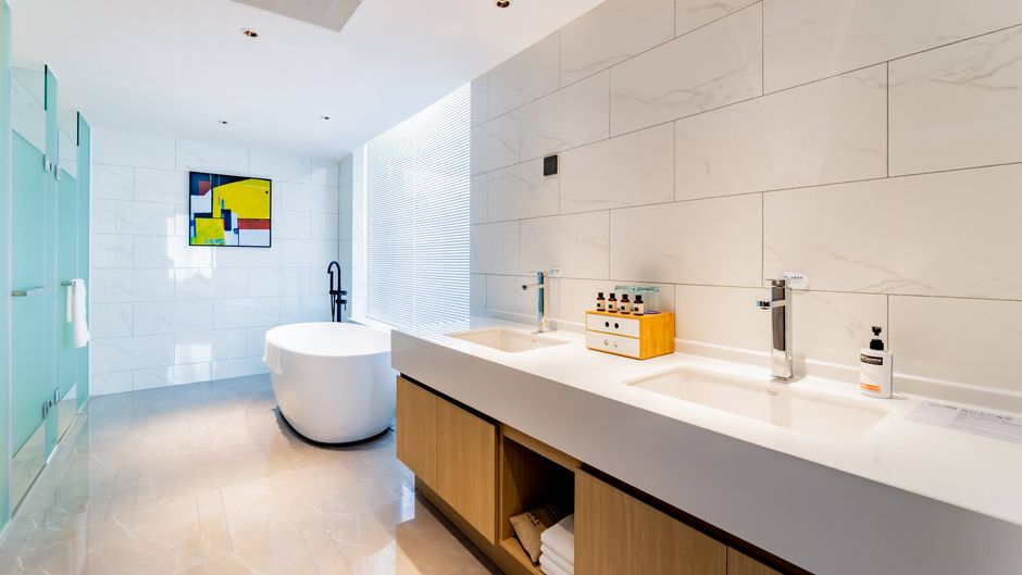 Holiday Inn Express Hohhot East Station Suite