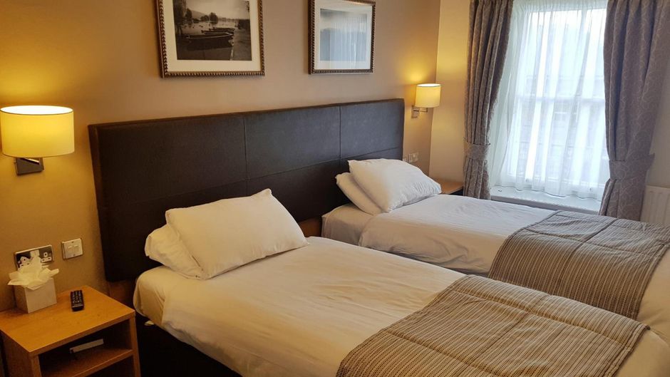 The Wellington Hotel Room