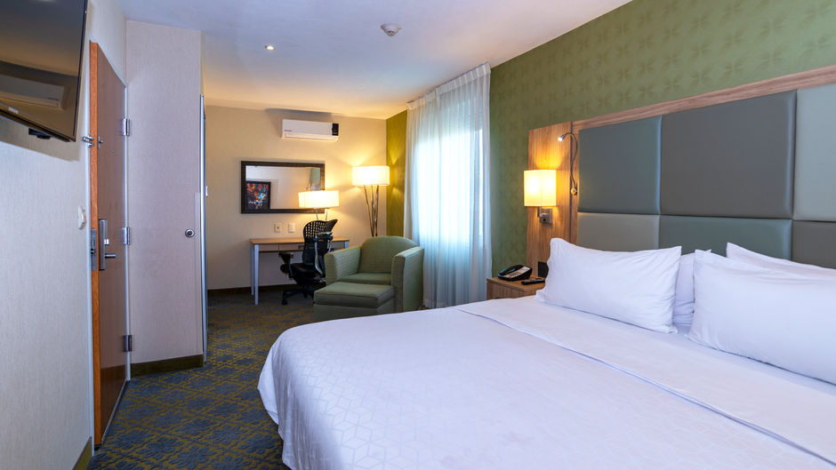 Holiday Inn Express Cuernavaca Suite