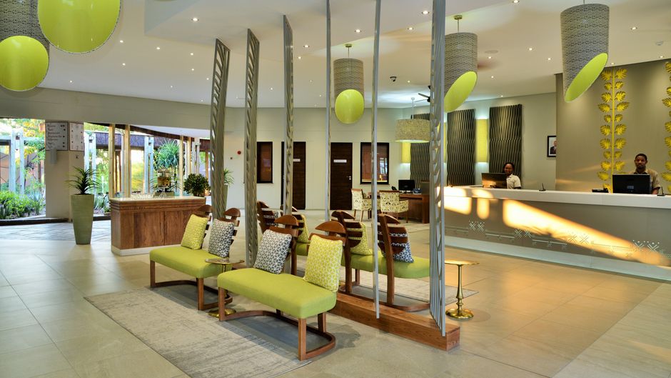 Cresta Maun Lobby