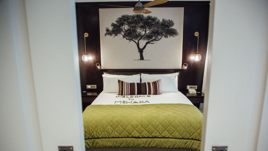 Cresta Mowana Safari Resort & Spa Suite