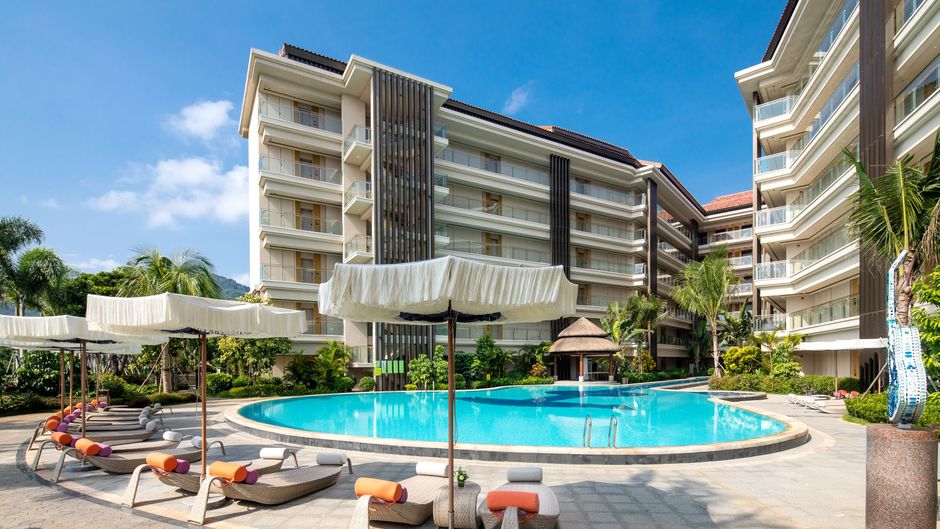 Holiday Inn Resort Qionghai Guantang Pool
