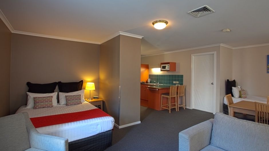Hobart Waterfront Apartments Room