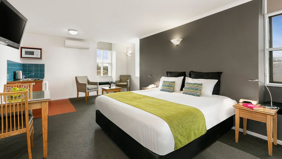 Hobart Waterfront Apartments Room