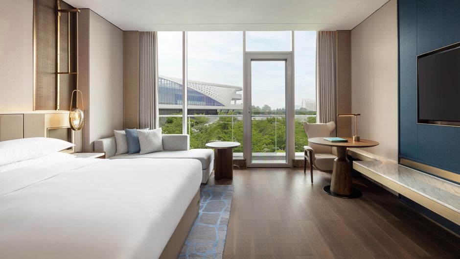 Midea Shunde, A Tribute Portfolio Hotel Suite