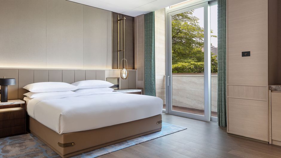 Midea Shunde, A Tribute Portfolio Hotel Suite