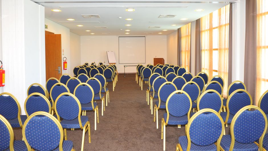 Axis Porto Business & Spa Hotel Meeting