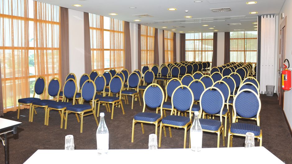 Axis Porto Business & Spa Hotel Meeting