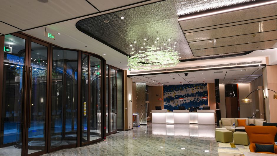 Holiday Inn Express Binhai Exterior