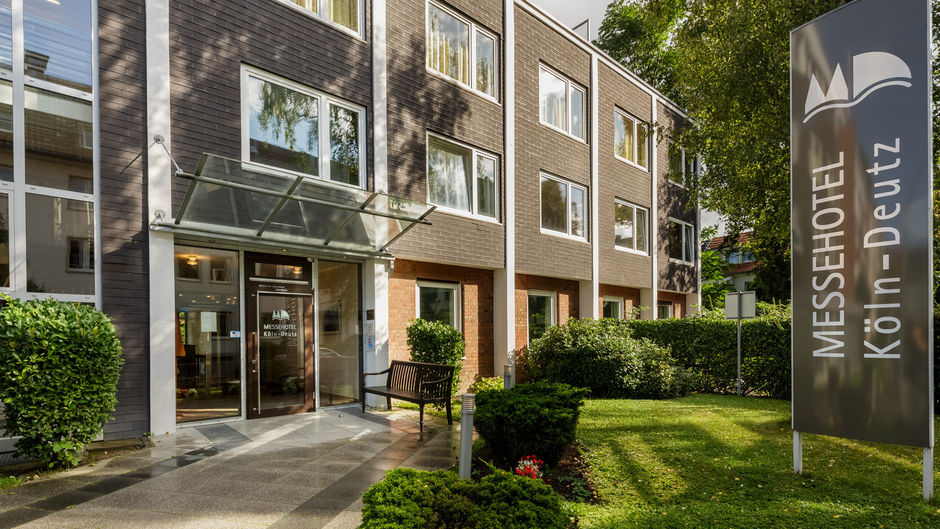 Kolpinghaus MesseHotel Exterior