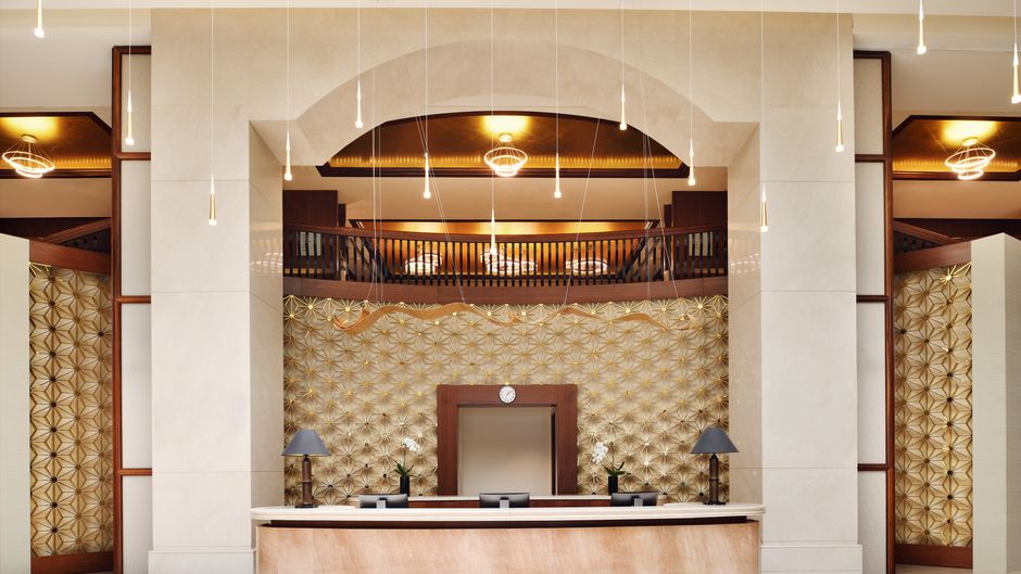Crowne Plaza Dubai Jumeirah Lobby