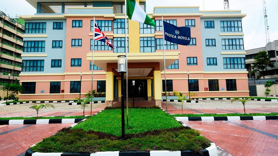 Protea Hotel Select Ikeja Exterior