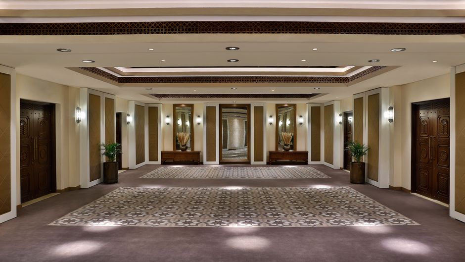 Al Wathba, a Luxury Coll Hotel Abu Dhabi Meeting