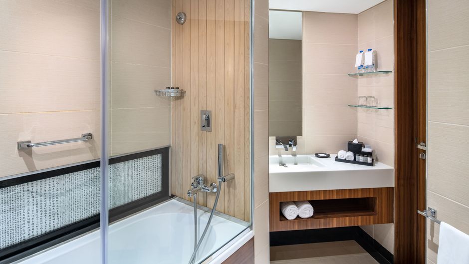 Sheraton Dubai Creek Hotel & Towers Room