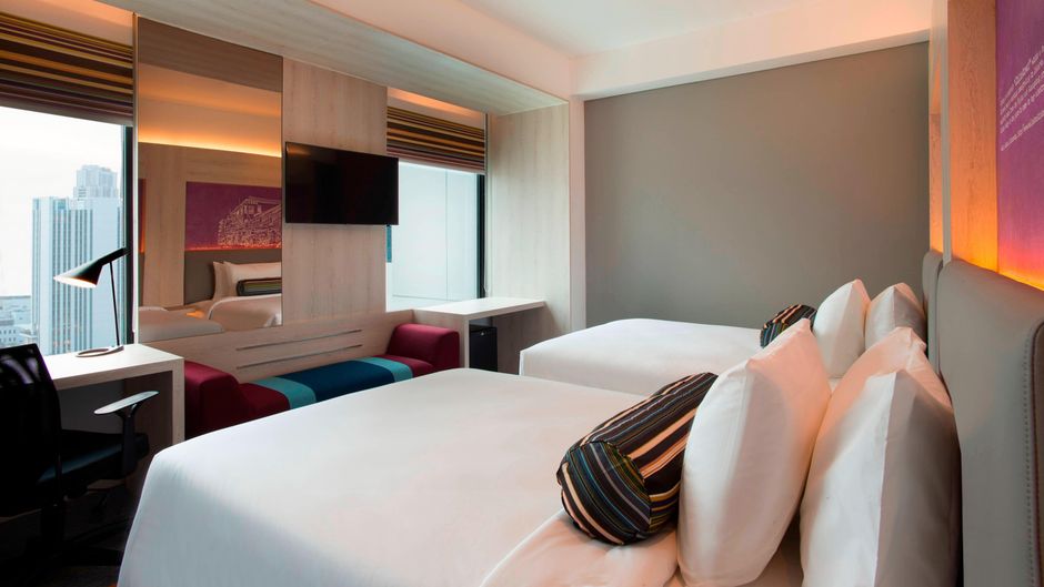 Aloft Jakarta Wahid Hasyim Room