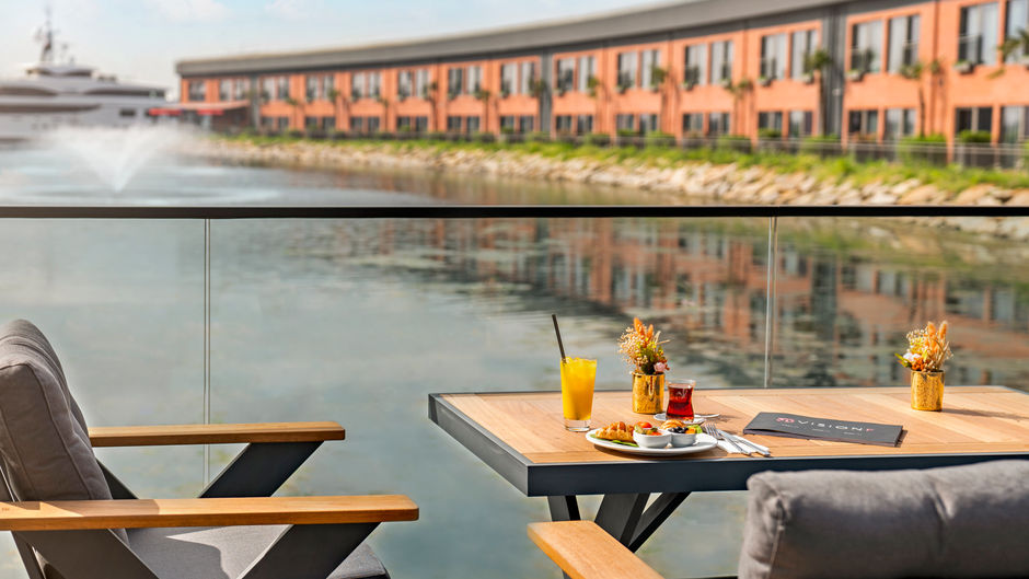 Crowne Plaza Tuzla Viaport Marina Other