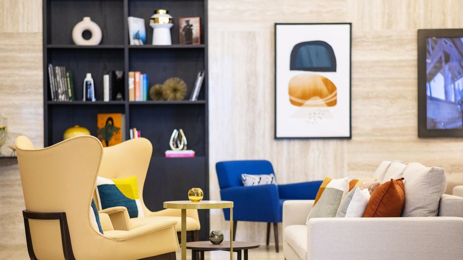 voco Doha West Bay Suites Lobby
