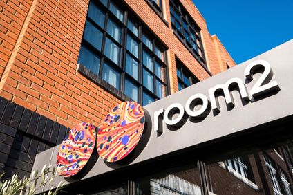room2 Chiswick