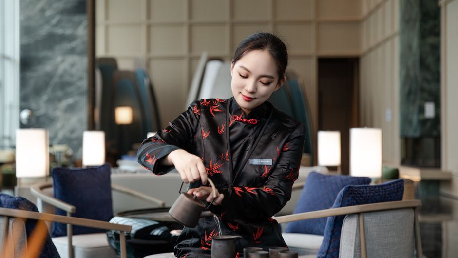 HUALUXE Yibin Restaurant