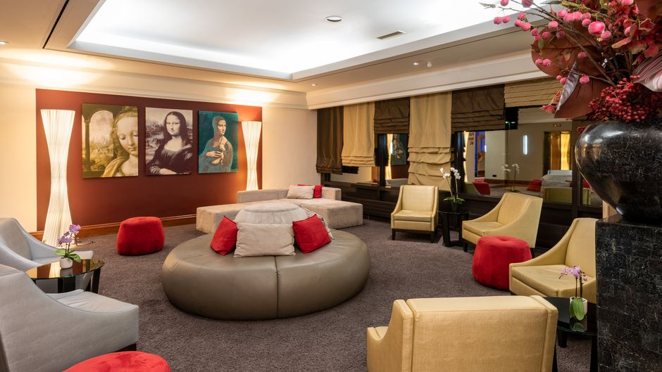 Leonardo Hotel Frankfurt City South Lobby