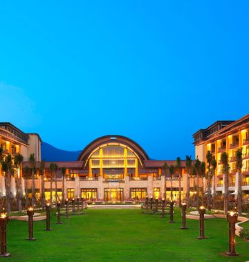 The St. Regis Sanya Yalong Bay Resort