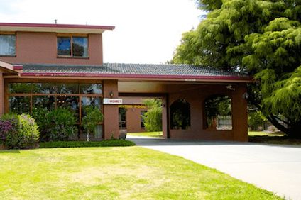 Golden Grain Motor Inn