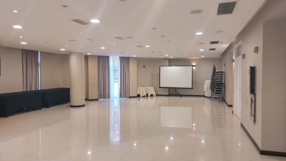 Neuquen Tower Hotel Meeting