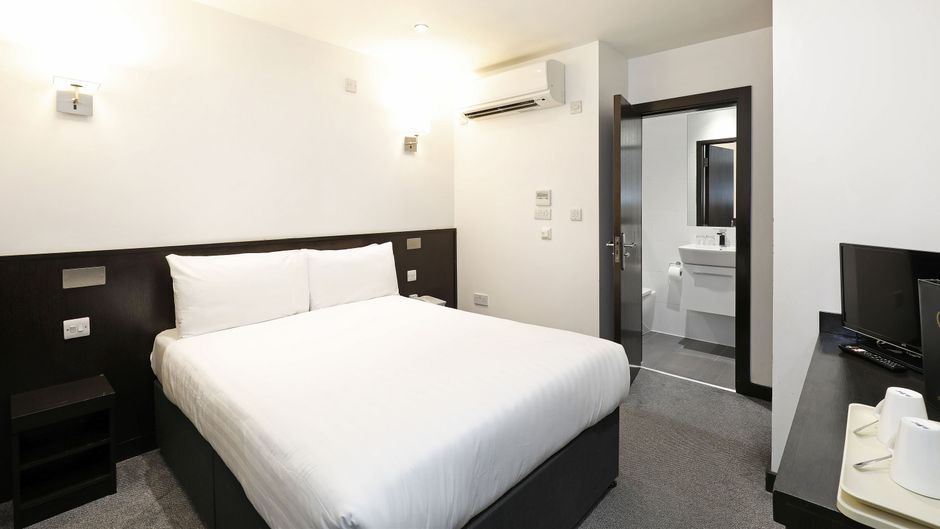 Central Park Hotel Room