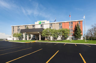 Holiday Inn Express Flint-Campus Area