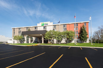 Holiday Inn Express Flint-Campus Area