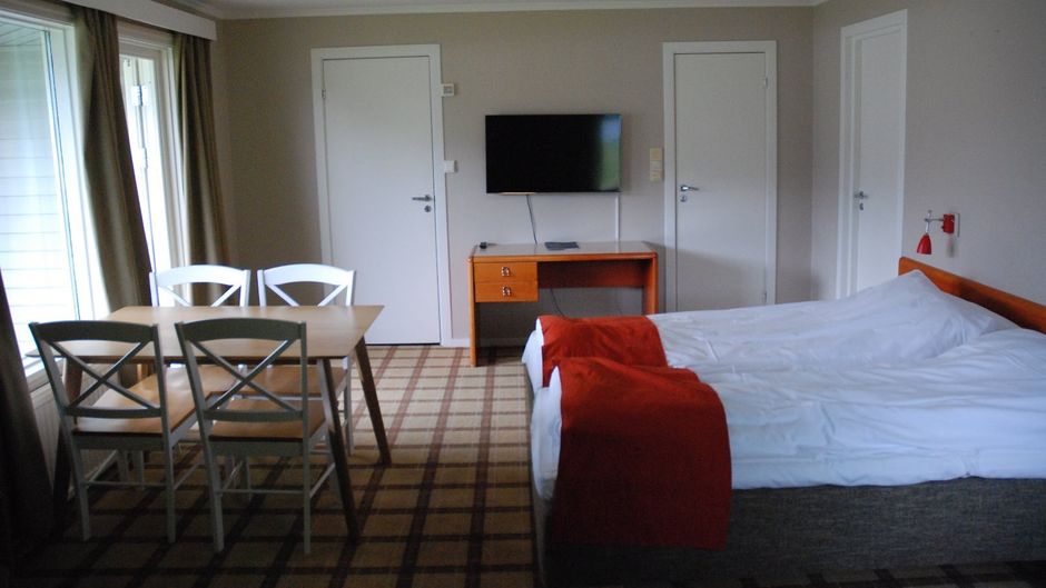 Fleischers Hotel Room
