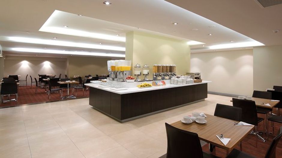Atlantis Hotel Restaurant