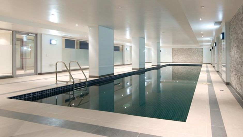 Atlantis Hotel Pool