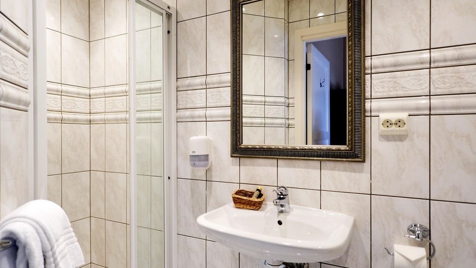 Kroen Gaard Hotel Room