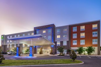 Holiday Inn Express & Suites Ruskin