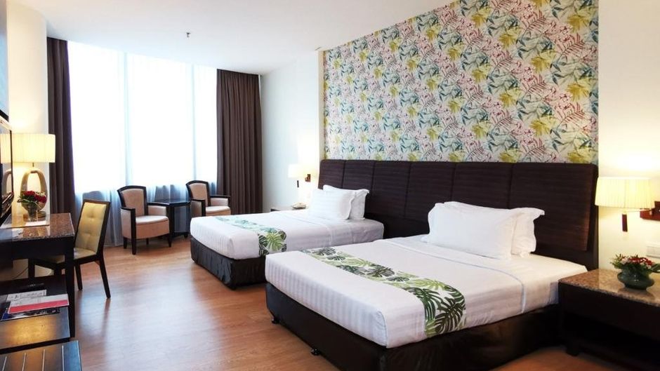 Grand Paragon Hotel Room