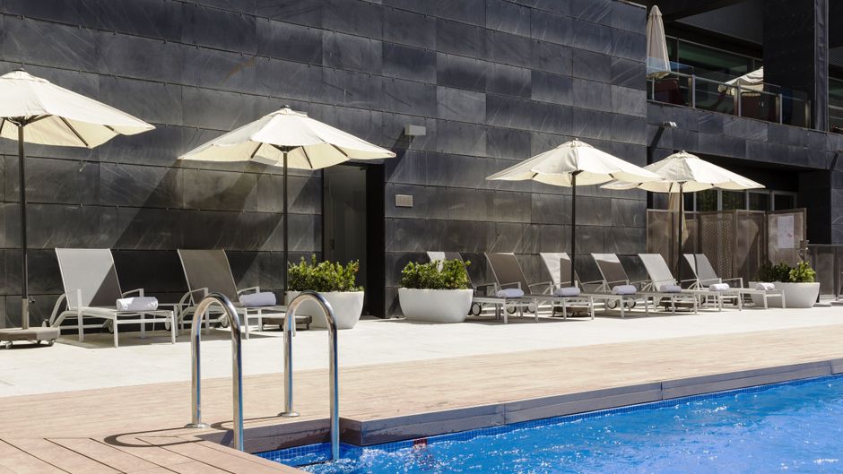 Hotel Ilunion Atrium Pool